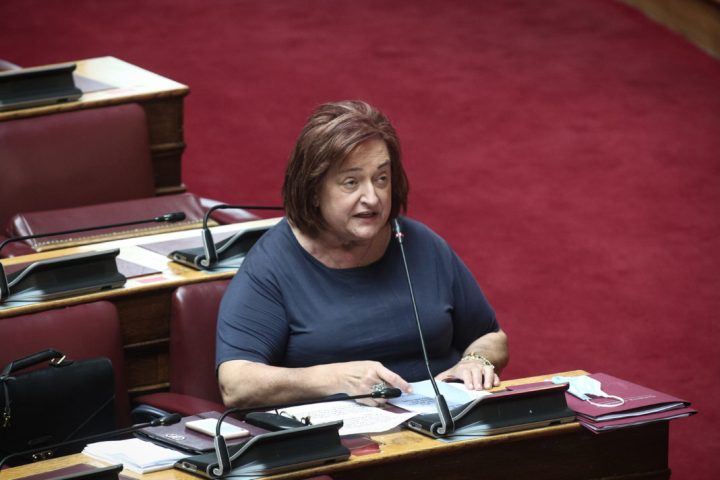 Μαριέττα Γιαννάκου: Δεν θα ψηφίσω το νομοσχέδιο για την συνεπιμέλεια Μαριέττα Γιαννάκου: Δεν θα ψηφίσω το νομοσχέδιο για την συνεπιμέλεια